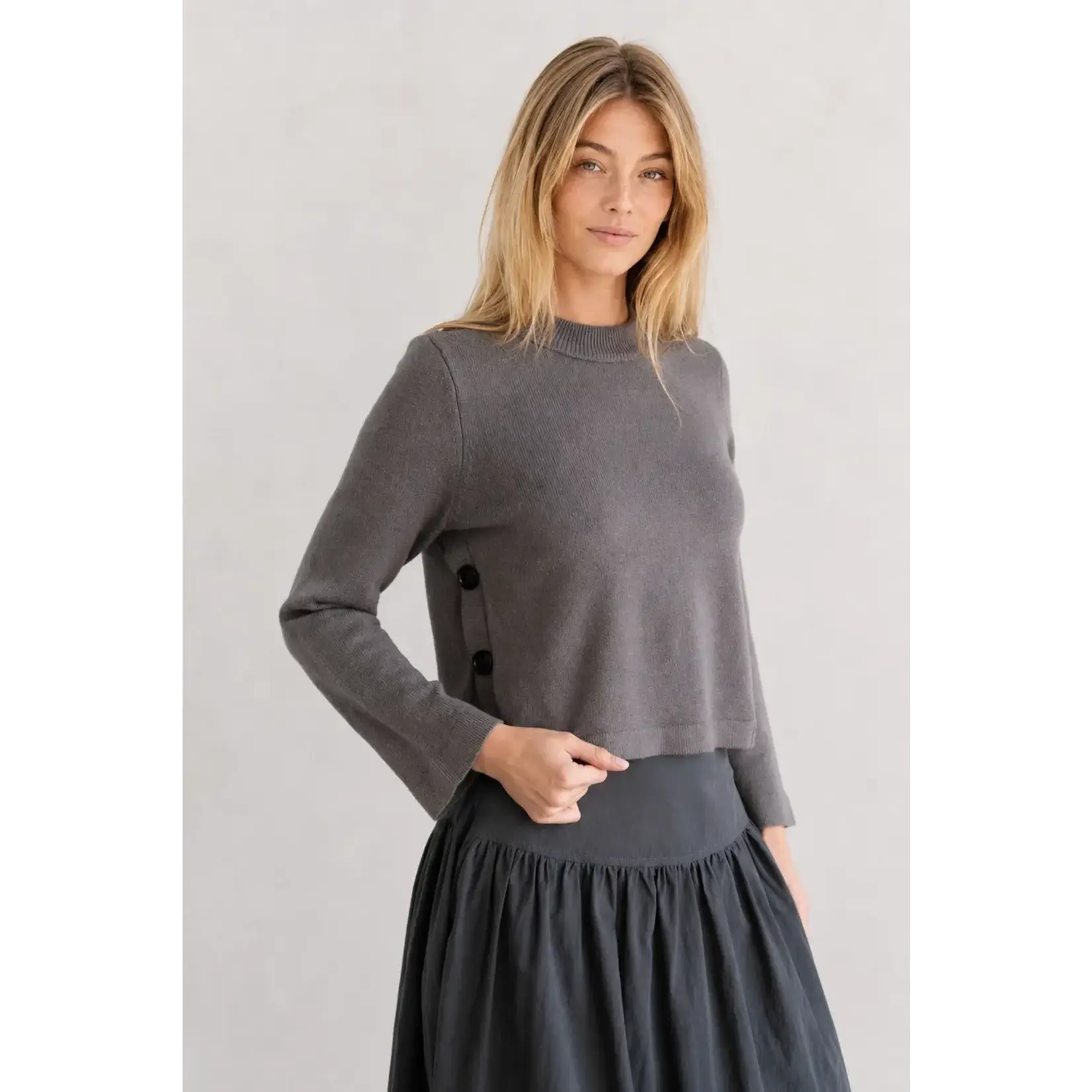 THE EVERLY SWEATER
