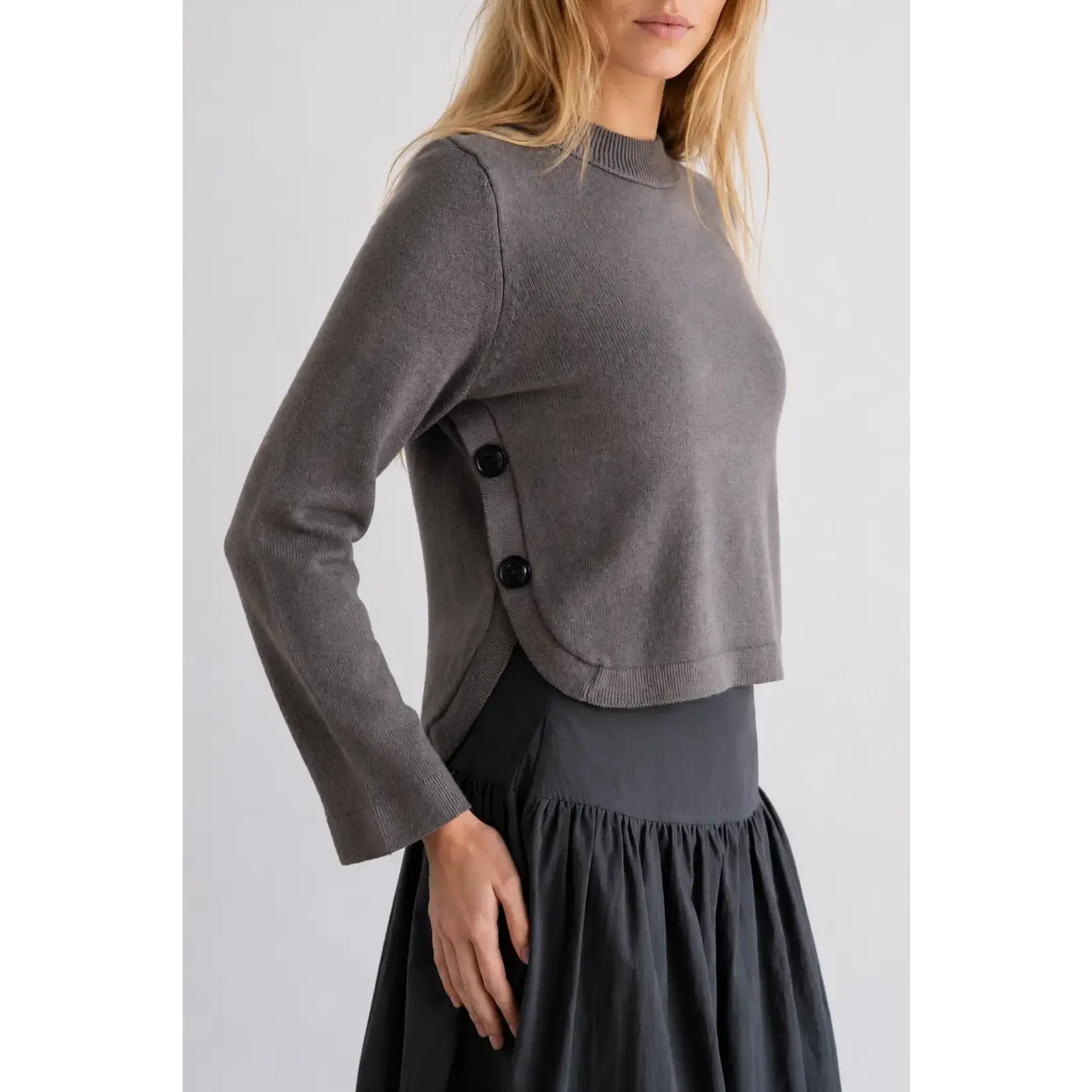 THE EVERLY SWEATER