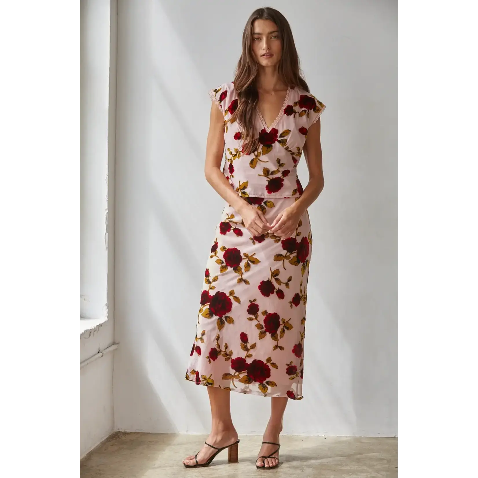 PAIRS WITH OUR ROSANN TOP