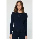 THE PEARL TOP