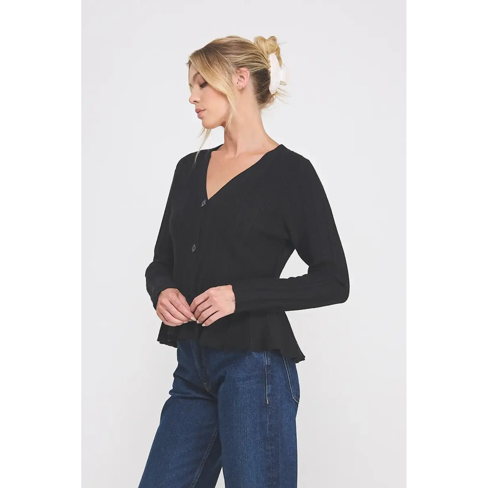 THE ZARA CARDIGAN