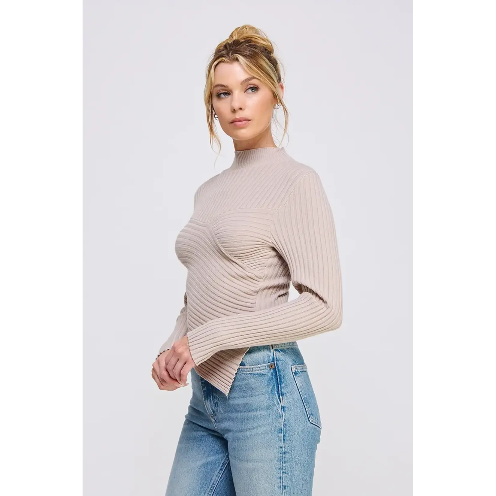 THE LONDYN SWEATER