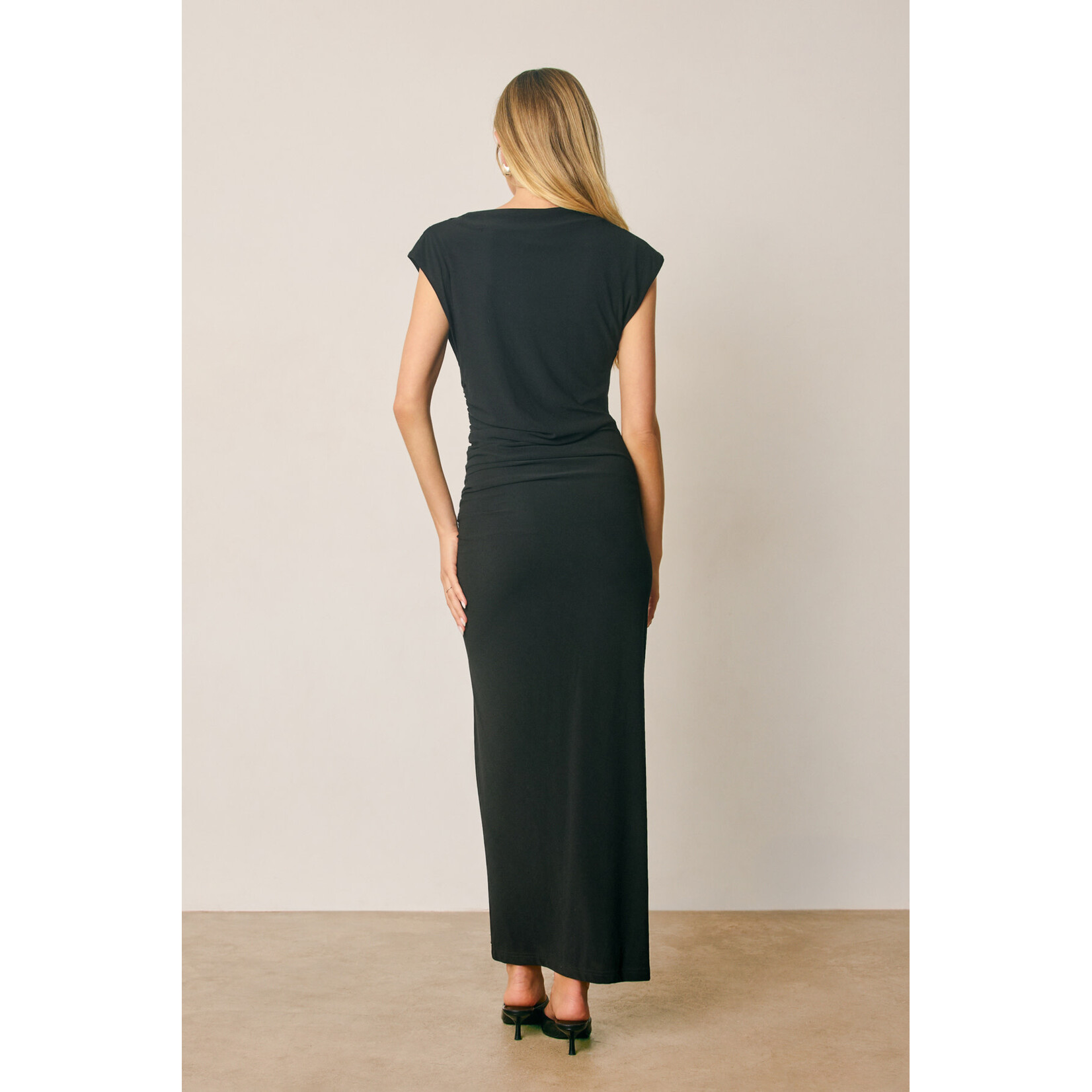 THE ANASTASIA MAXI DRESS