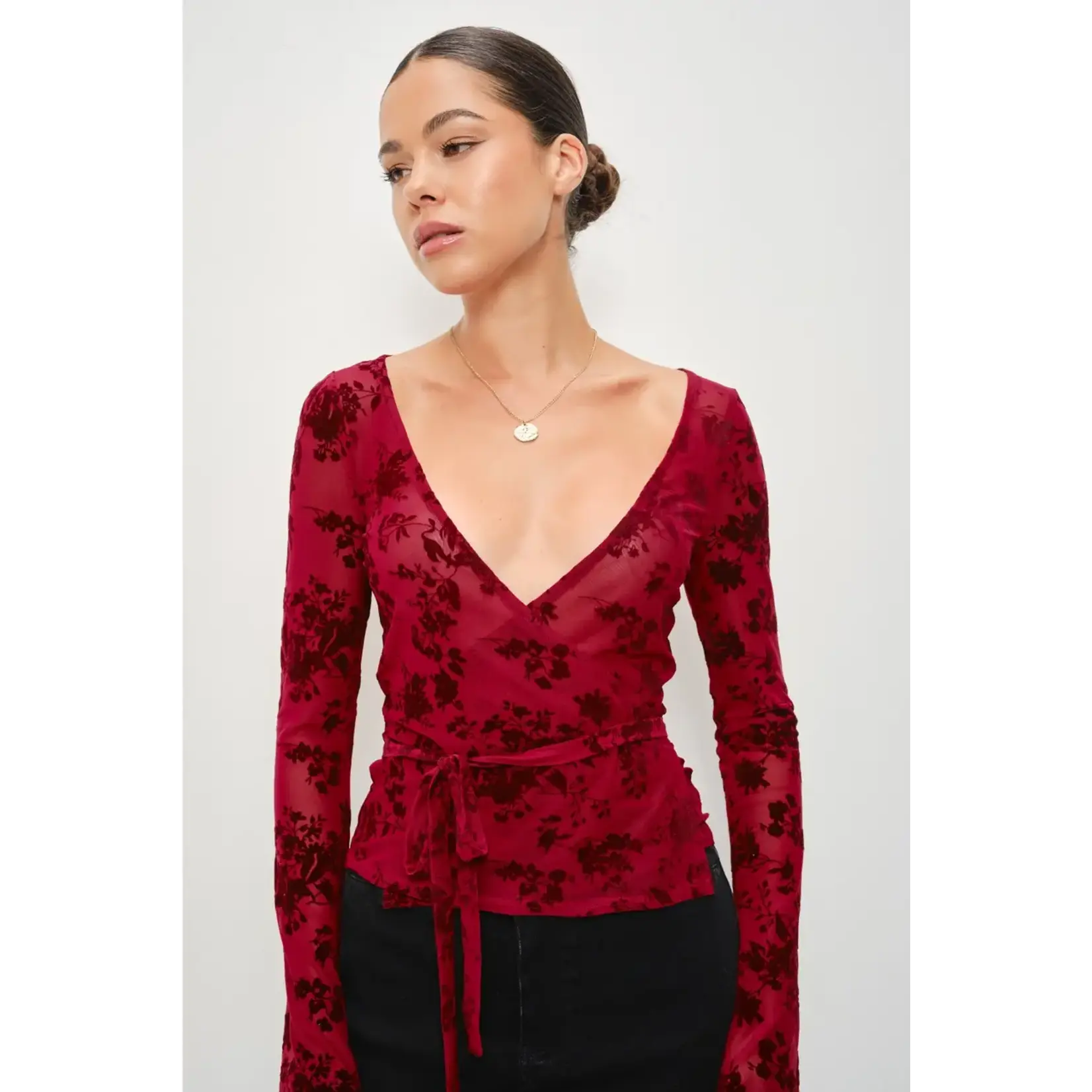 THE ELSA TOP