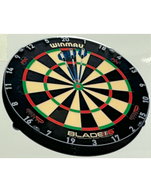 Darting Around Winmau Blade 6 Tri-Core 6  6-Bulls Sticker 4x4