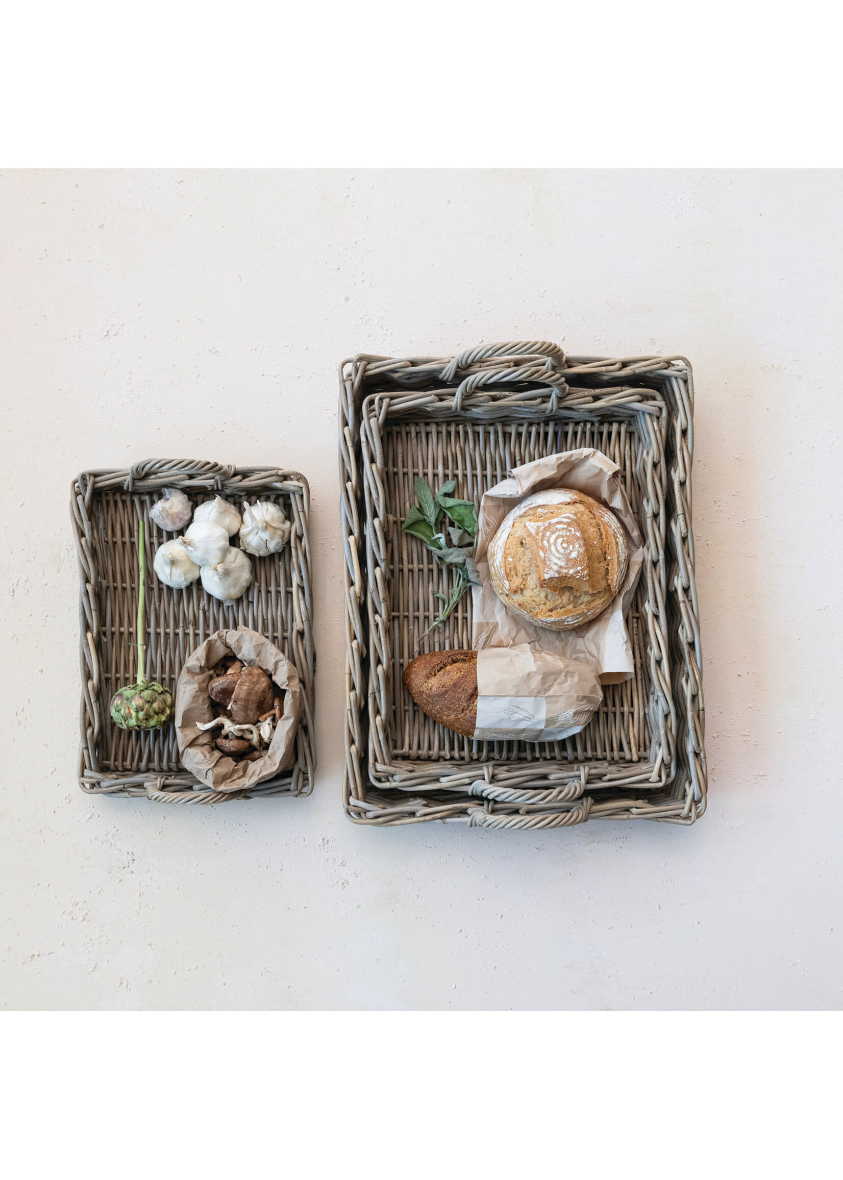 Woven Rattan Trays w/ Handles (Medium)