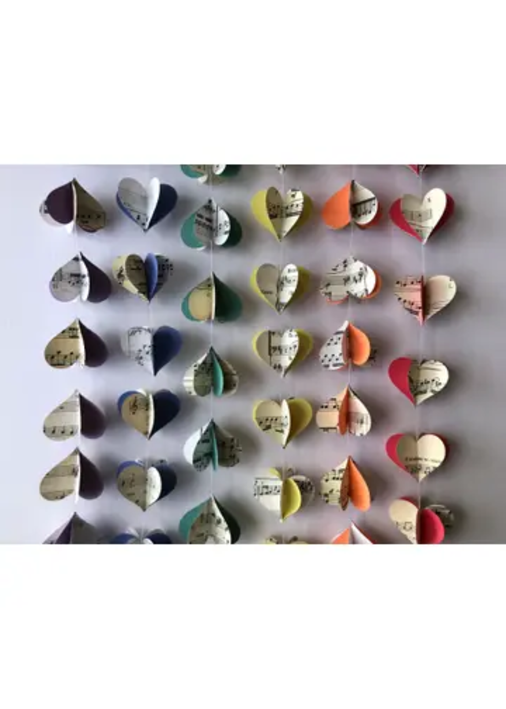 Montclair Made Heart Garland (Violet)