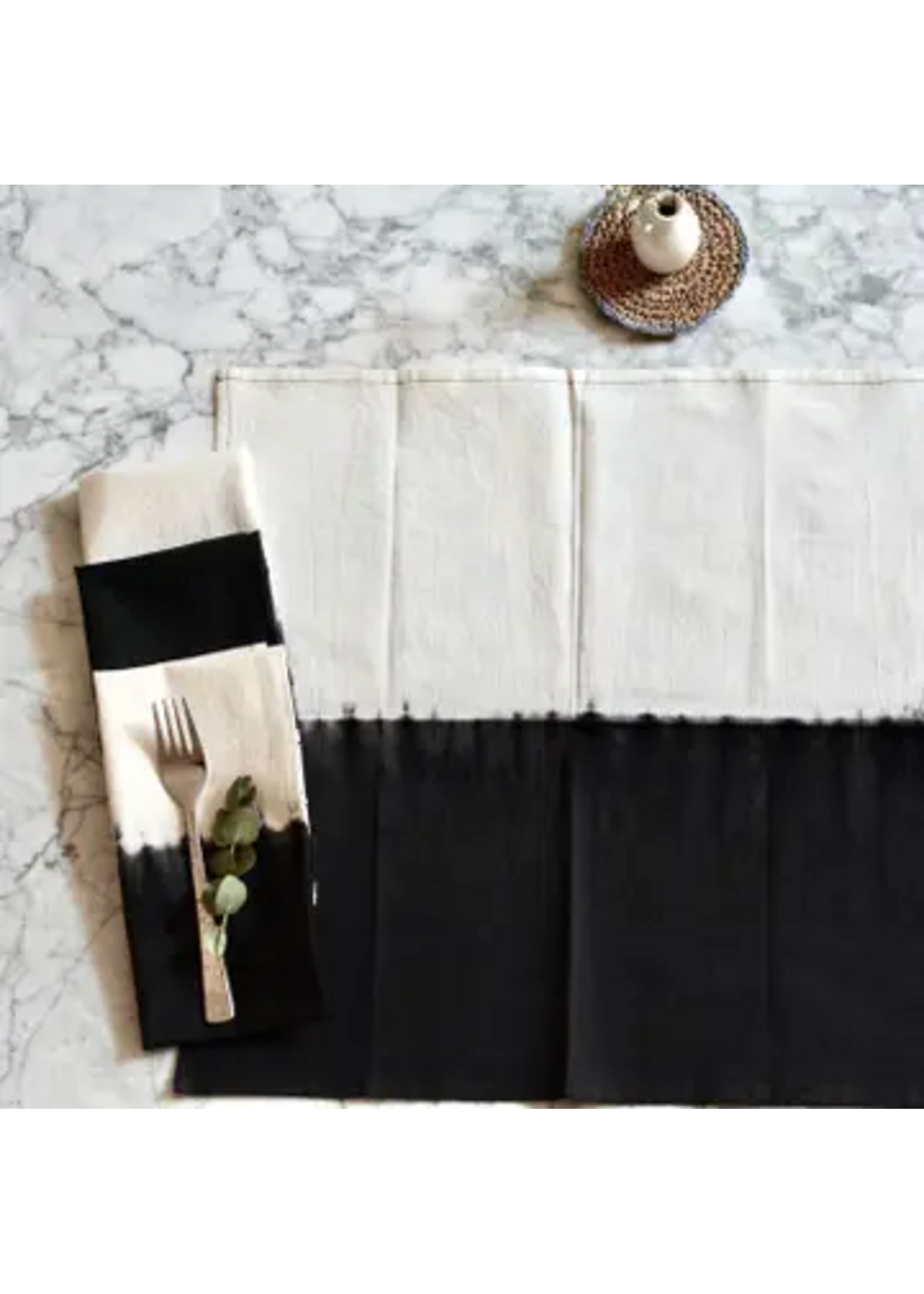 Sobremesa Black Ombré Shibori Cotton Dinner Napkin, Table Linens (set of 4)