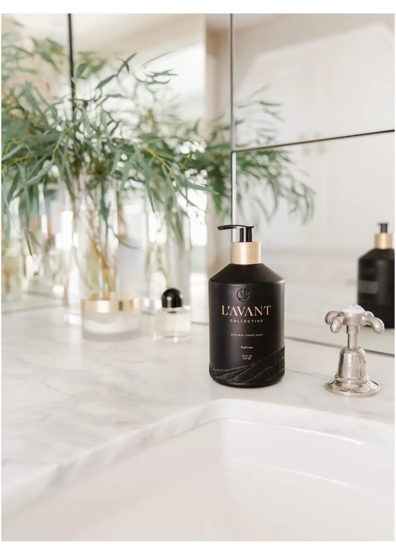 L'AVANT Collective Fresh Linen Hand Soap