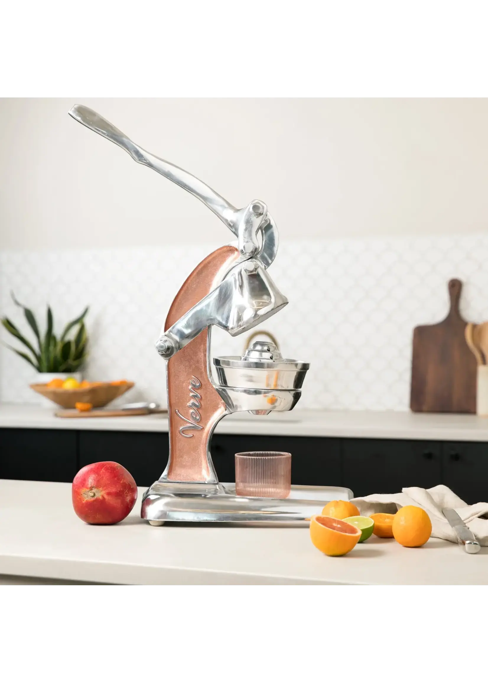Verve Culture Citrus Juicer (Large Rose Gold)