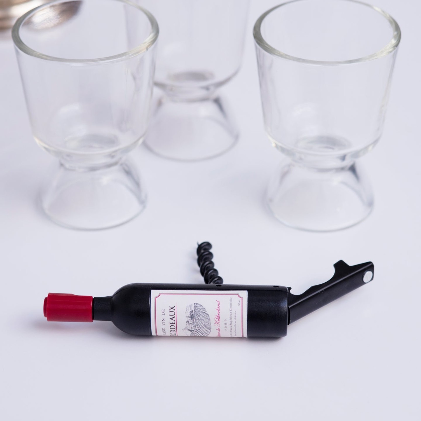 Kikkerland Magnetic Wine Bottle Corkscrew