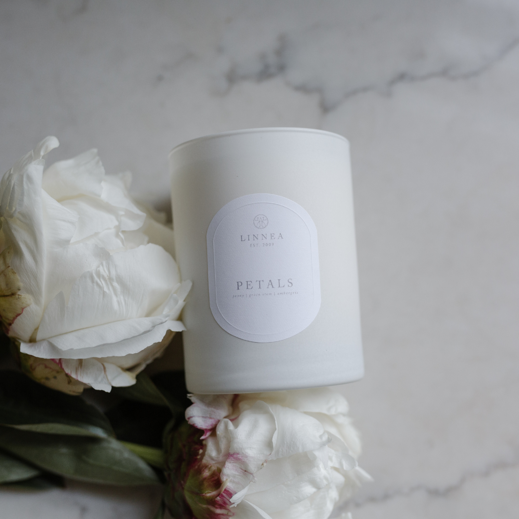 Linnea Linnea Petals Two-Wick Candle