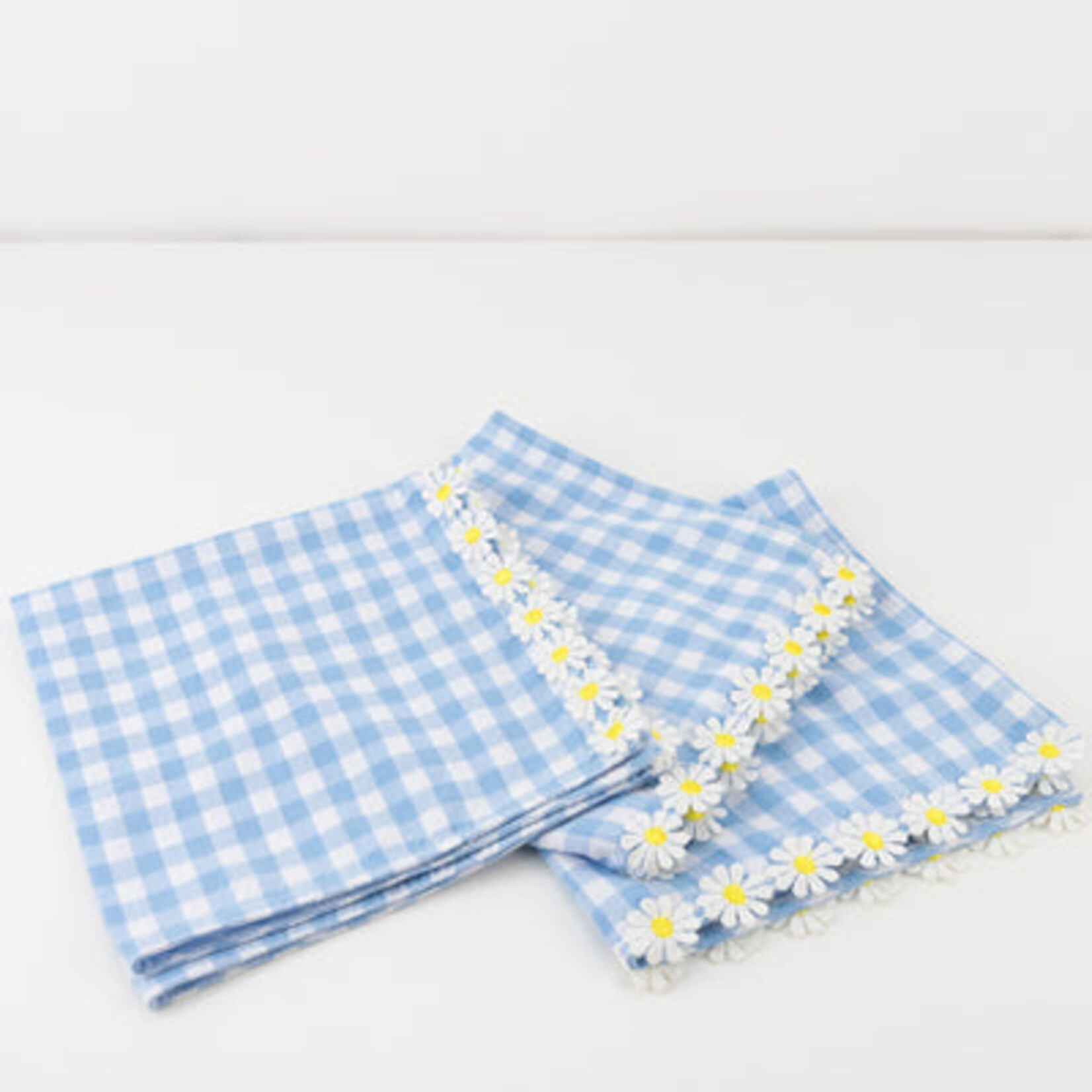 Meri Meri Daisy Edge Gingham Fabric Napkins