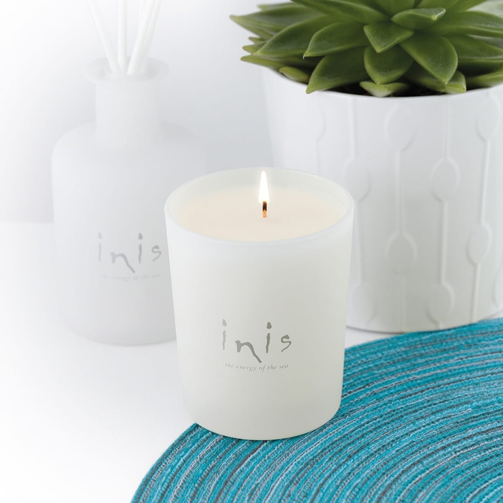 Inis Inis Scented Candle 6.7 oz