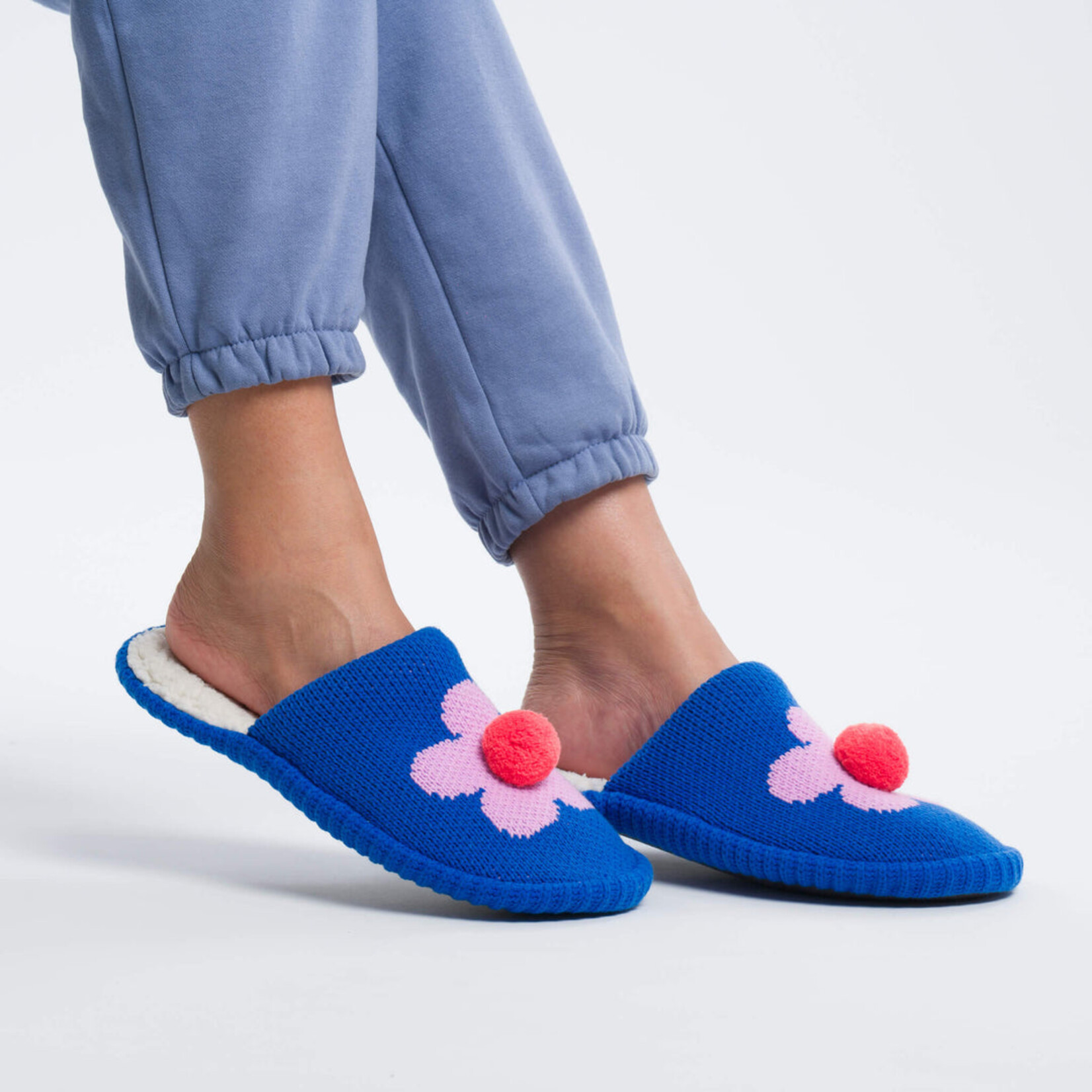 Verloop Verloop Cobalt Flower Pom Slide Slippers - S/M