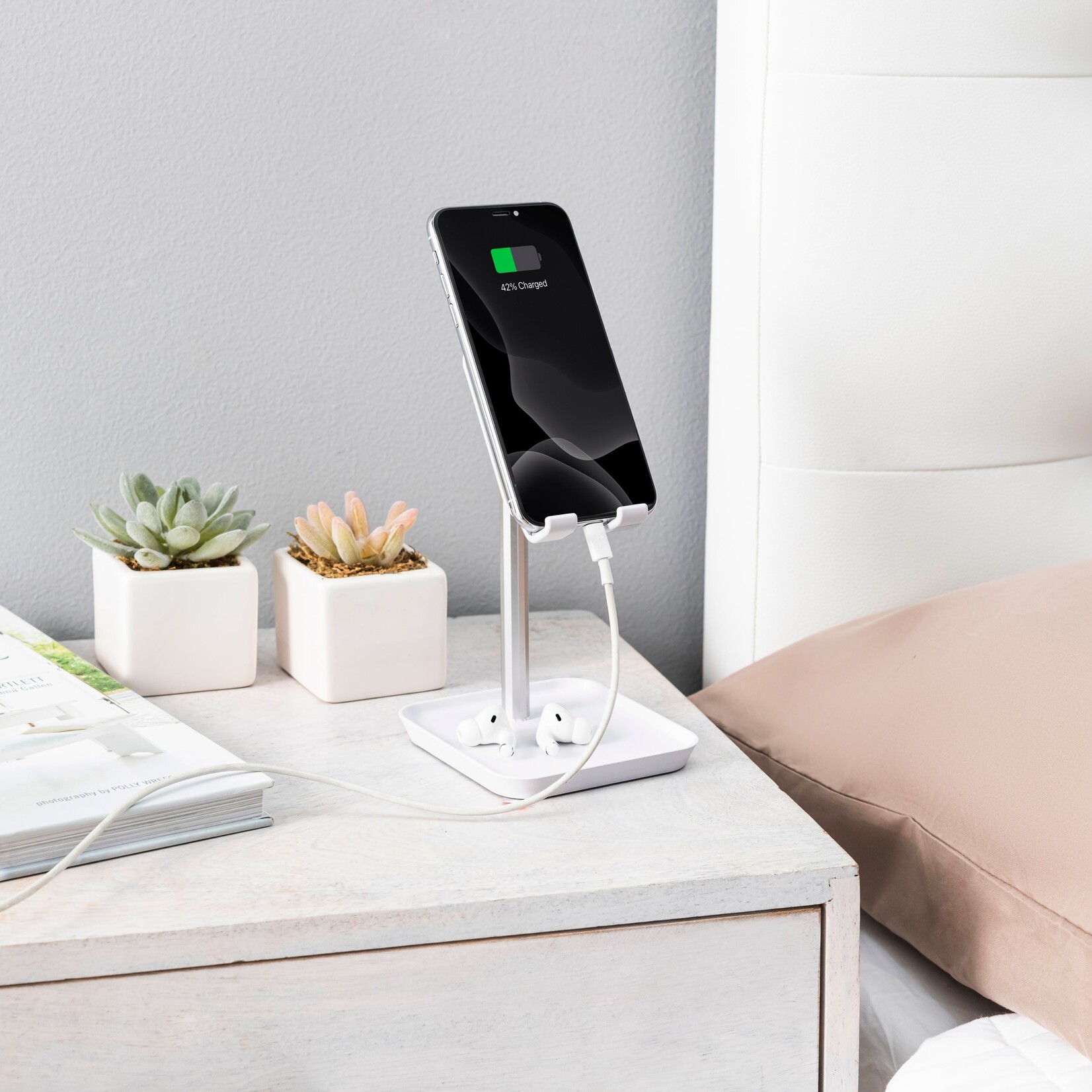 Kikkerland The Perfect Phone Stand in White