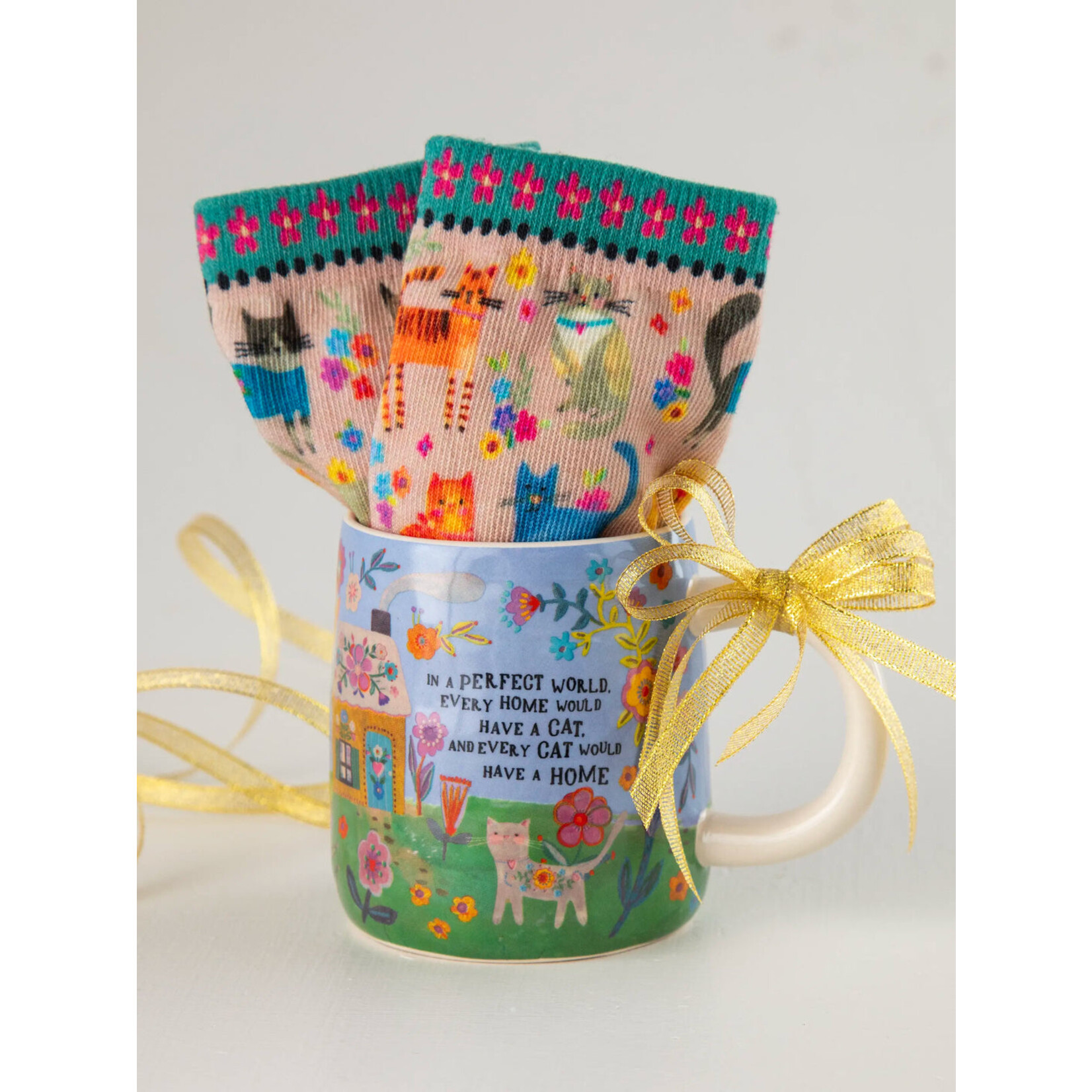 Natural Life Natural Life Mug & Sock Set