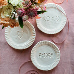 Vietri Vietri Pietra Serena XOXO Plate