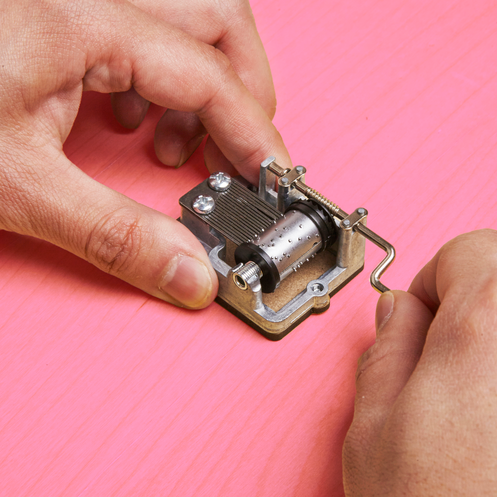 Kikkerland Pink Panther Music Box