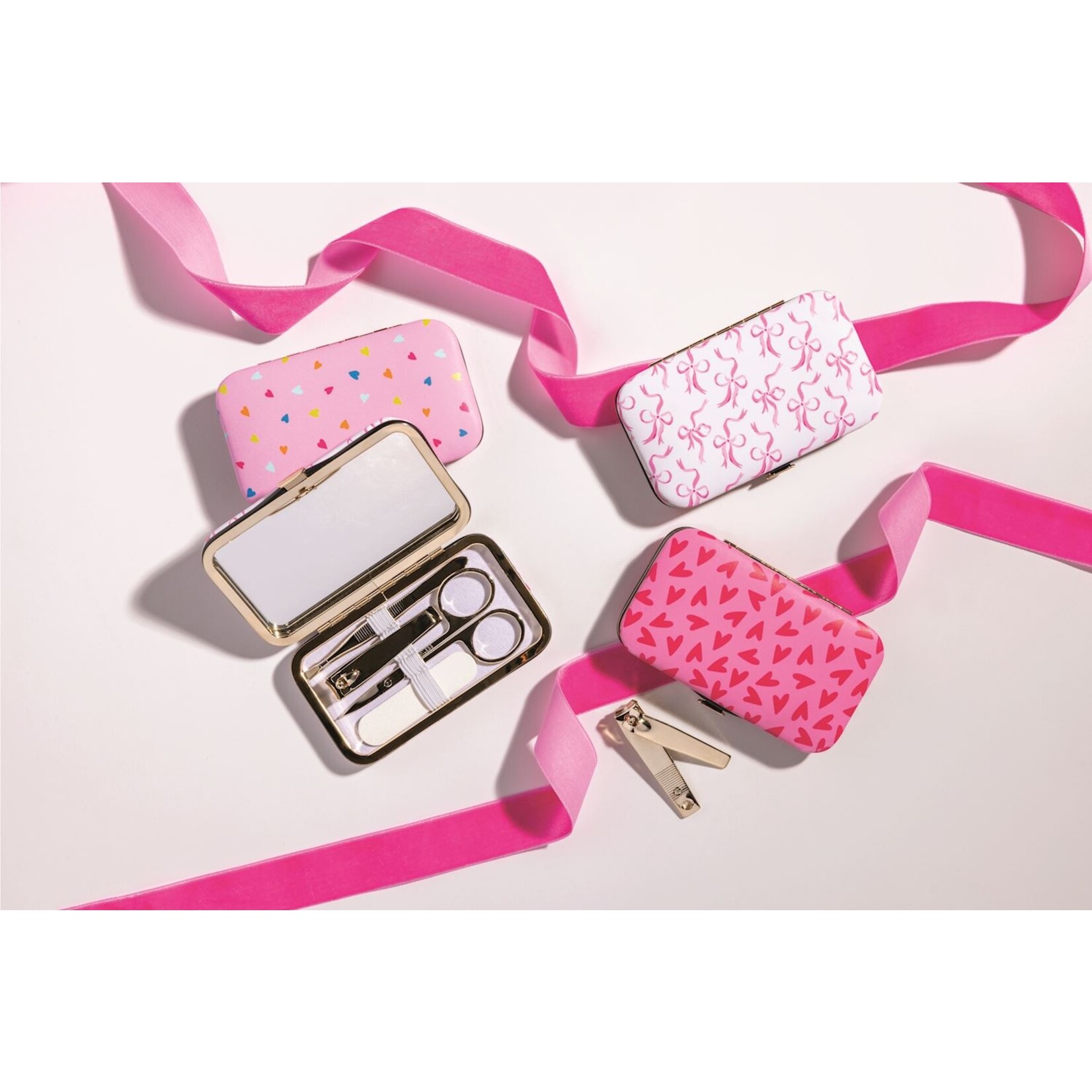 Mud Pie Manicure Kit