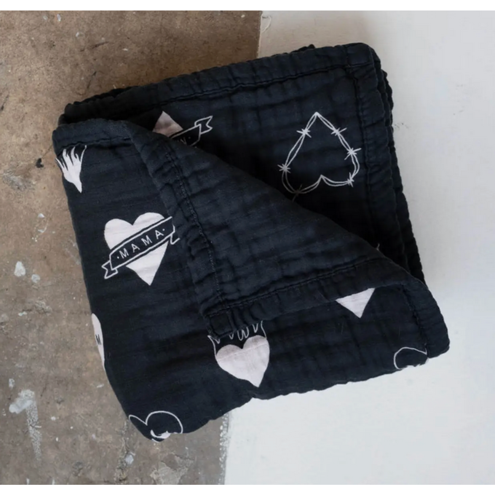 Everyday Leisure Tattoo Heart | Reversible Muslin Quilt