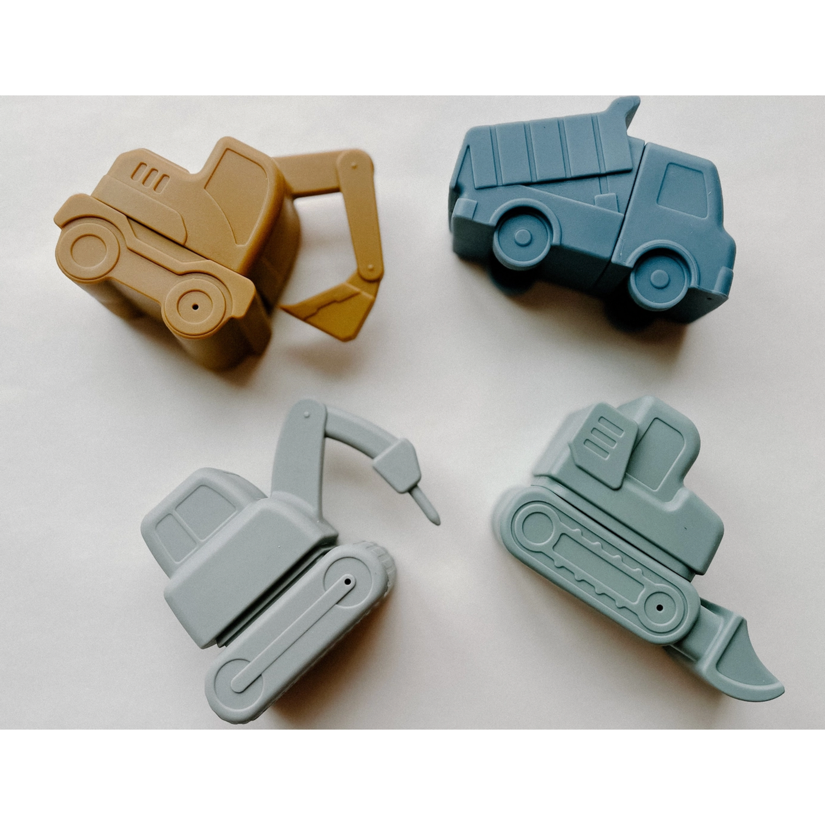Peaks & Valleys Baby Construction Bath Toys - Earth Tones