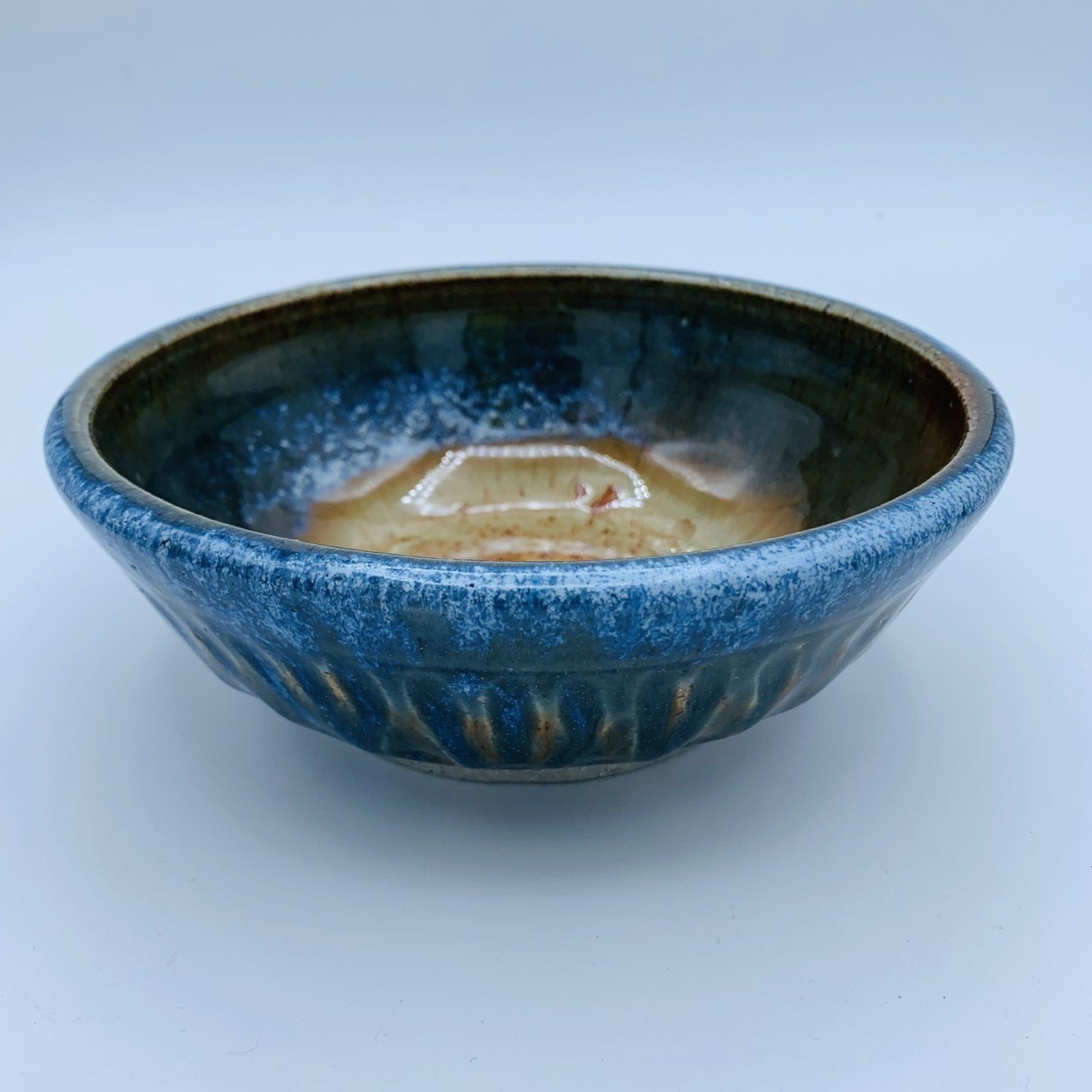 Clay in Mind Shallow Bowl - Blue Gold Drip