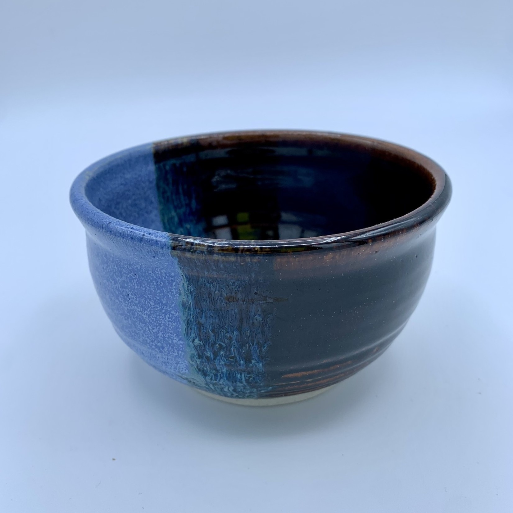 Clay in Mind Small Bowl - Mauna Trio Glaze