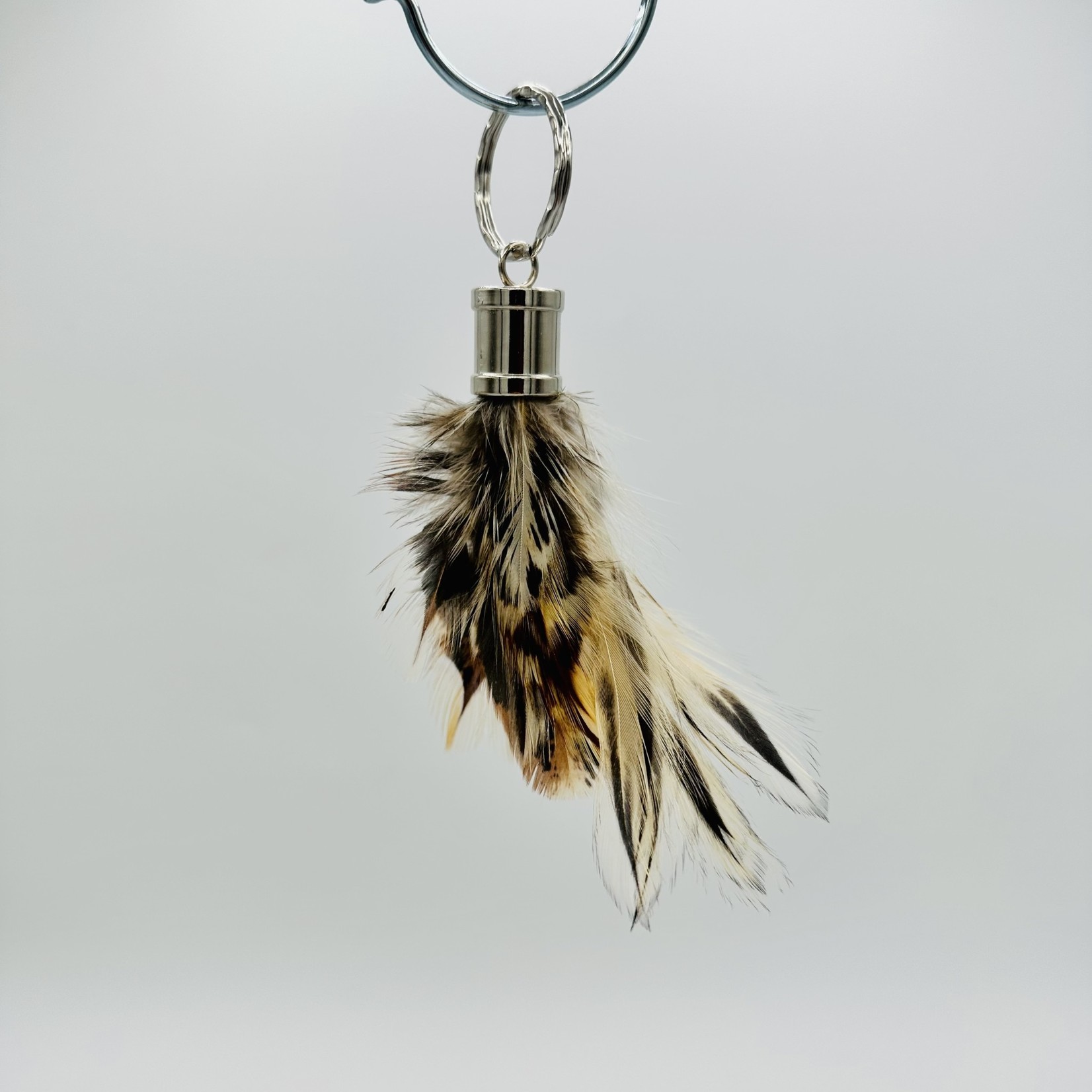 Puka Surf Co. Hawaii Real Kauai Chicken Feather Keychain #002