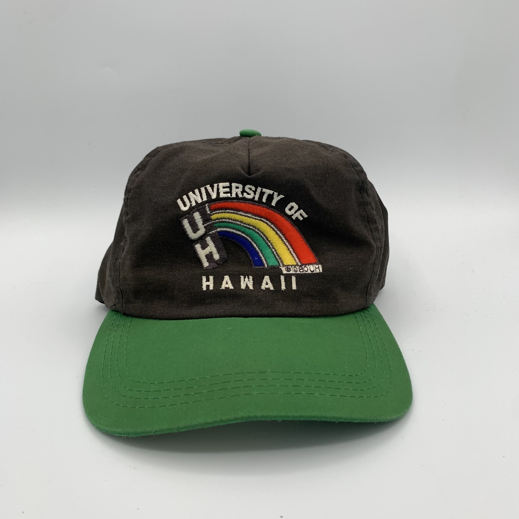 Mission Zero Vintage Collectors  University of Hawaii 1980’s Hat