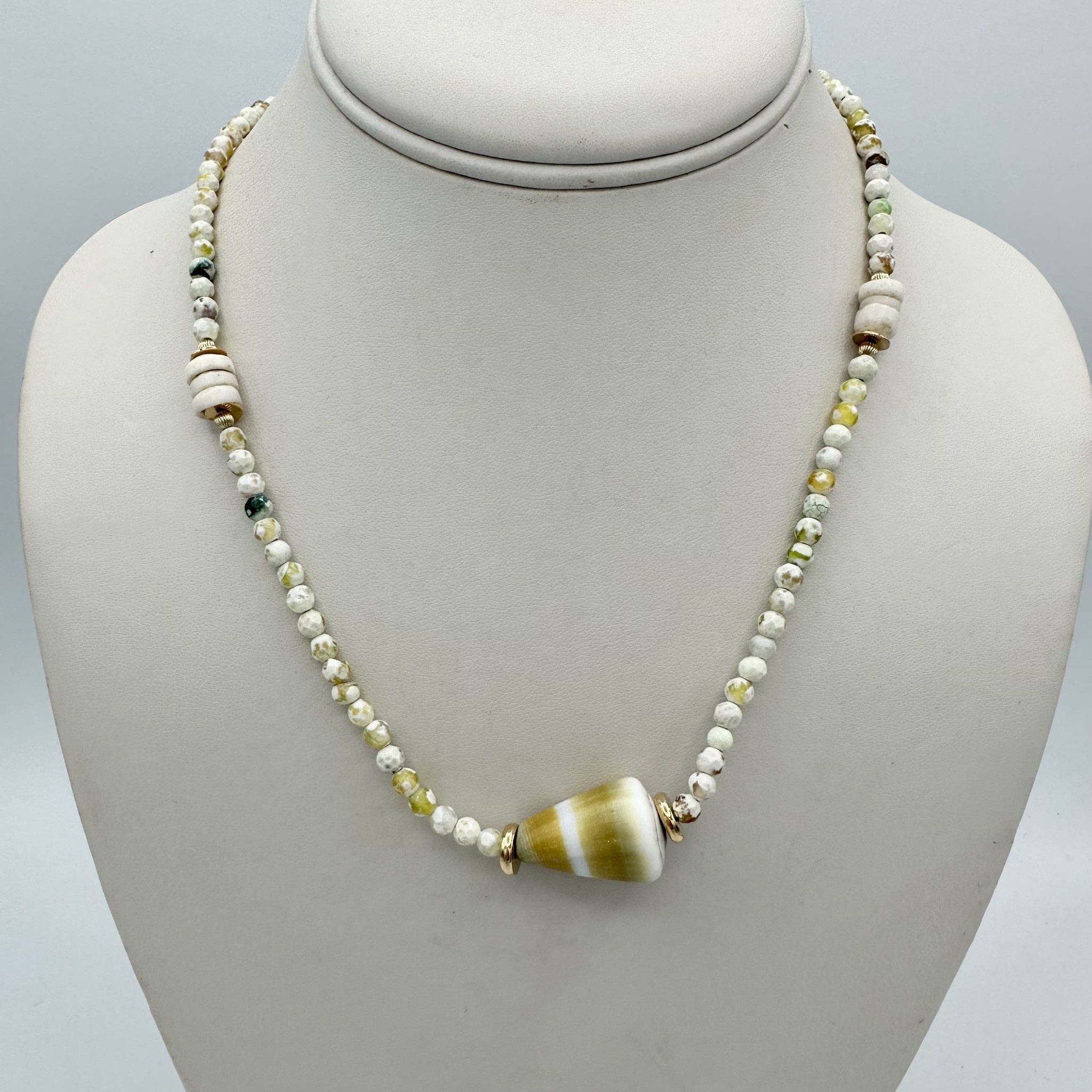 Real Seashell & Freshwater Pearl Beaded Necklace White Shell