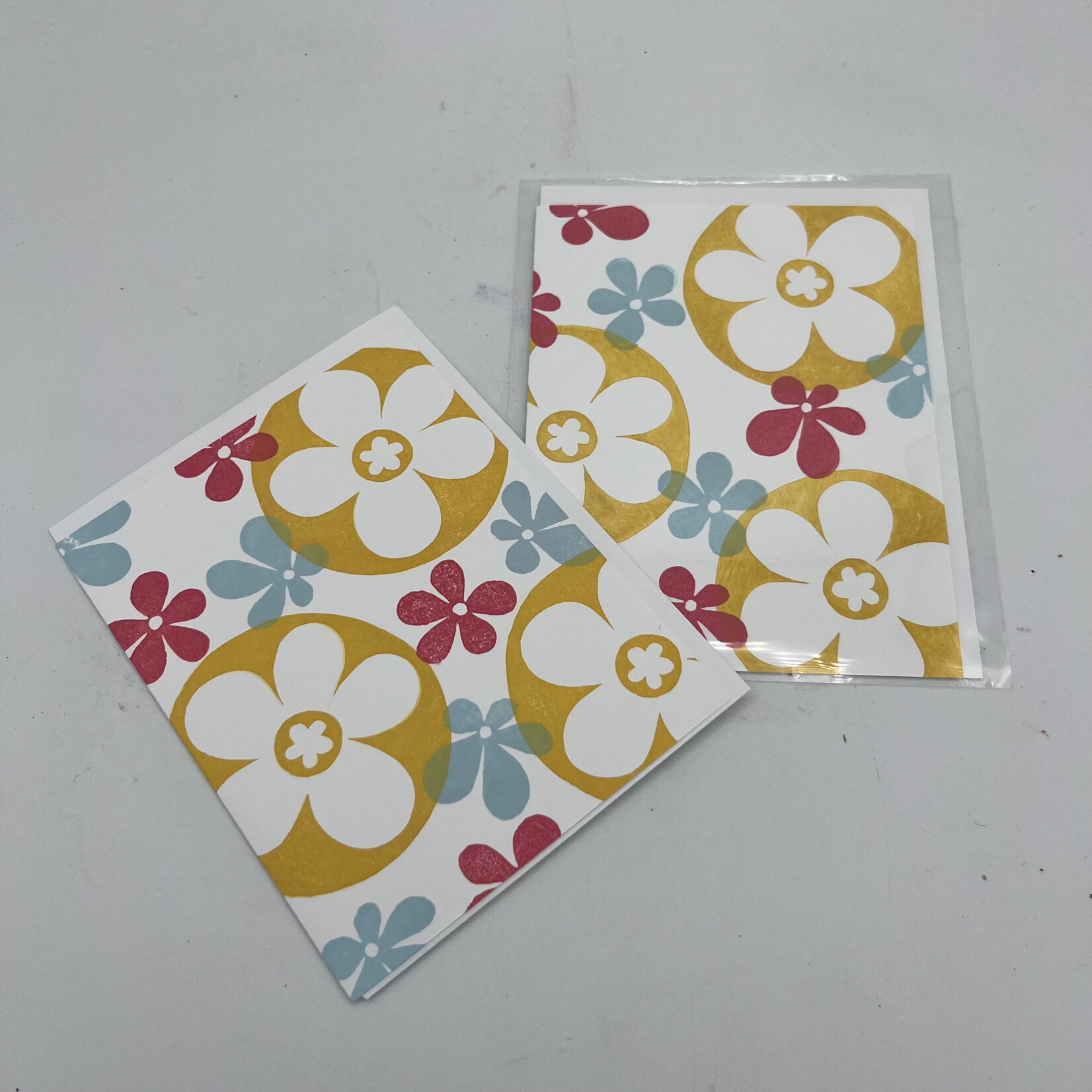 The HK Experience Groovy Pua Single Card
