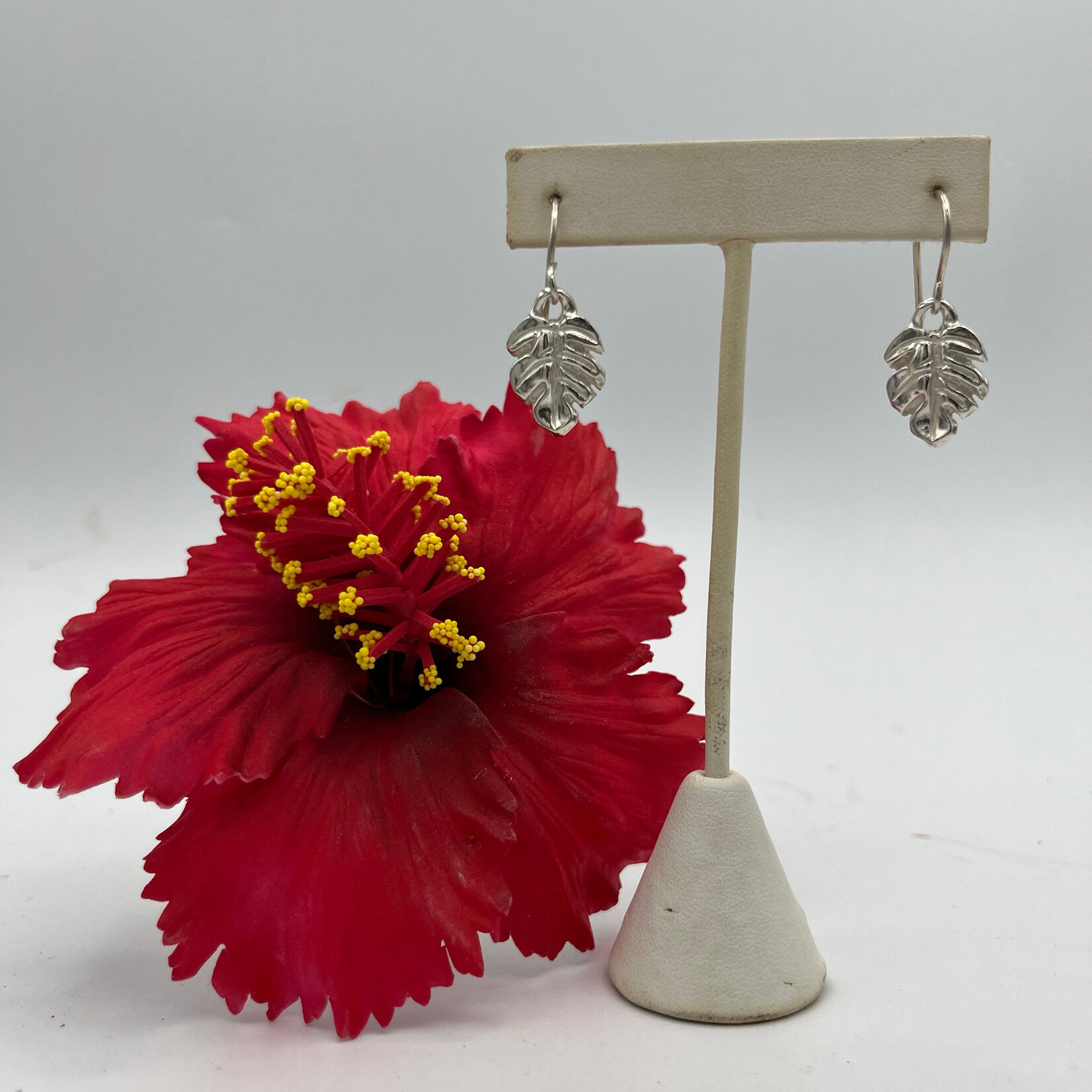 Shell Of A Life Monstera Leaf SS Earrings