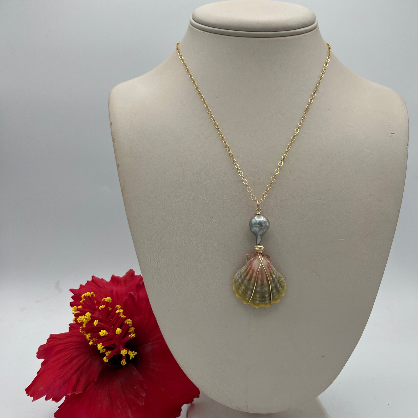 Shell Of A Life Keshi Pearl + Sunrise Shell GF Necklace