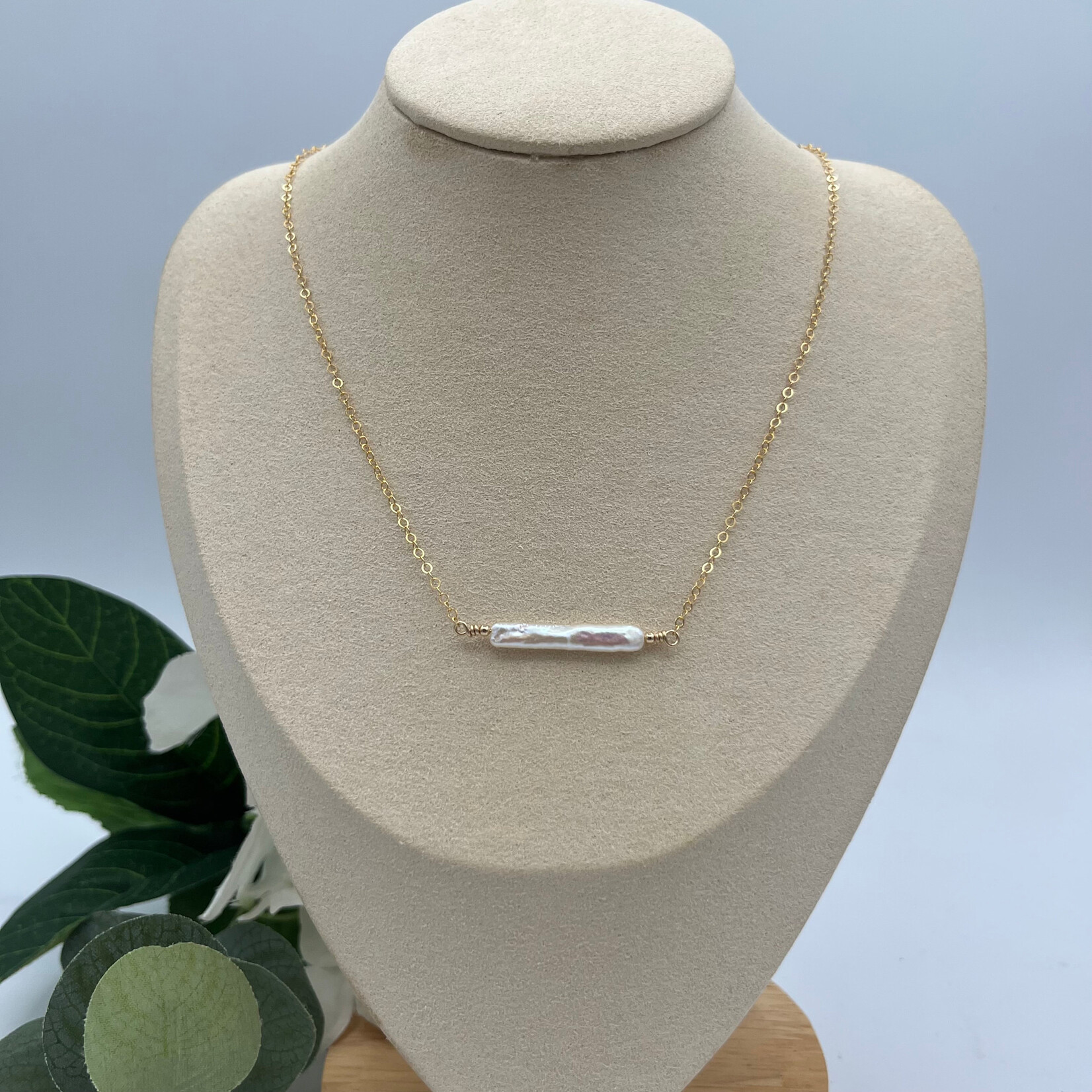 GKS - Grace K Studio Stick Pearl GF 16" Necklace
