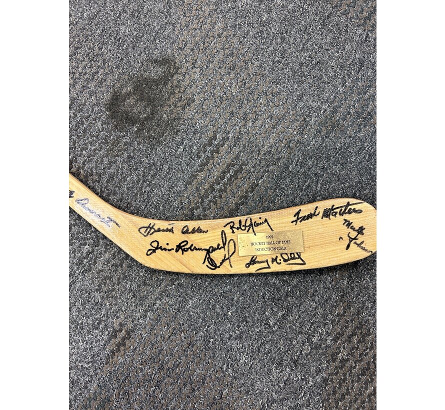 1992 HOCKEY HALL OF FAME SIGNED STICK