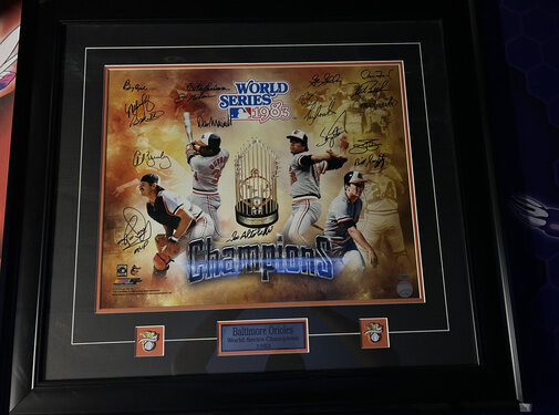 BALTIMORE ORIOLES 1983 WORLD SERIES TEAM SIGNED PICTURE FRAMED WITH PINS