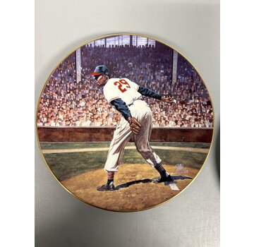 THE BRADFORD EXCHANGE SATCHEL PAIGE HIS GREATEST GAMES COMMEMORATIVE PLATE