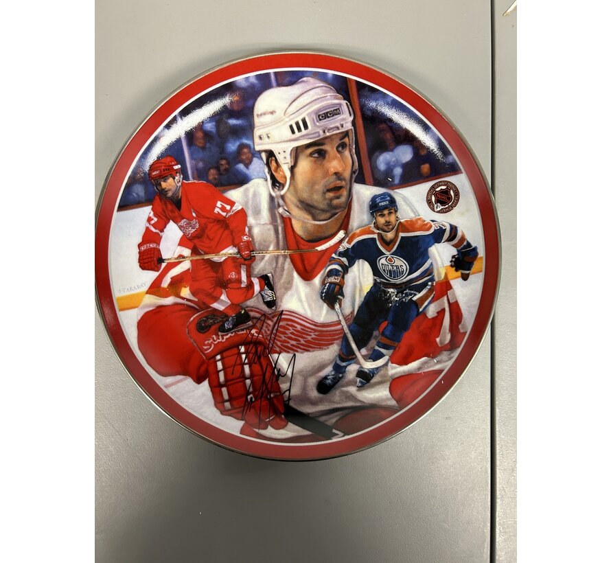 PAUL COFFEY SWIFT 77 HEROES ON ICE COMMEMORATIVE PLATE
