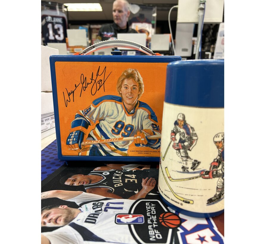 WAYNE GRETZKY LUNCHBOX WITH THERMOS