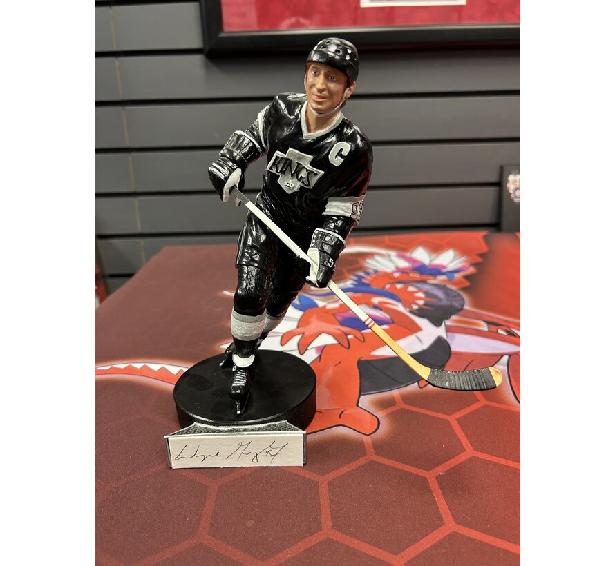 1989 GARTLAN WAYNE GRETZKY "THE GREAT ONE" AUTOGRAPHED FIGURINE BLACK JERSEY