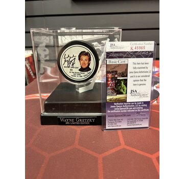 WAYNE GRETZKY AUTHENTIC WAYNE GRETZKY SIGNED LA KINGS PUCK  JSA COA LIMITED EDITION