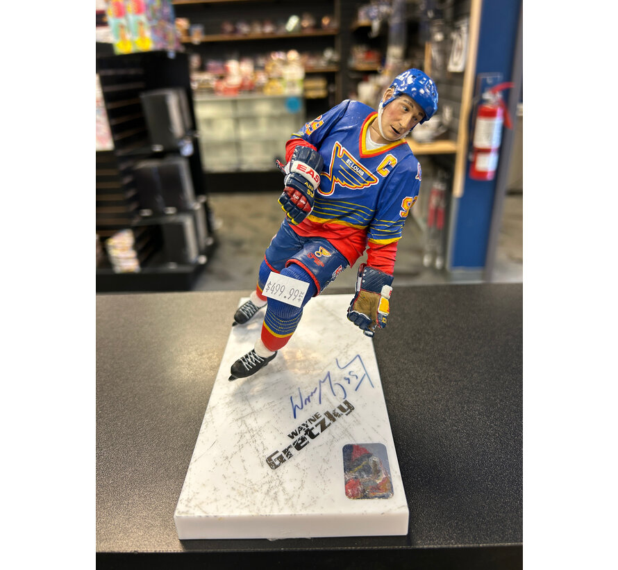 MCFARLANES WAYNE GRETZKY ST LOUIS BLUES SIGNED WGA COA