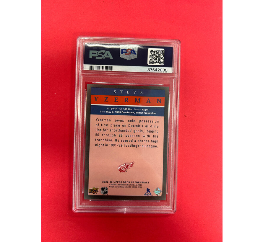 2022-23 UPPER DECK CREDENTIALS STEVE YZERMAN PRO VISIONS RETRO PSA GRADED 9