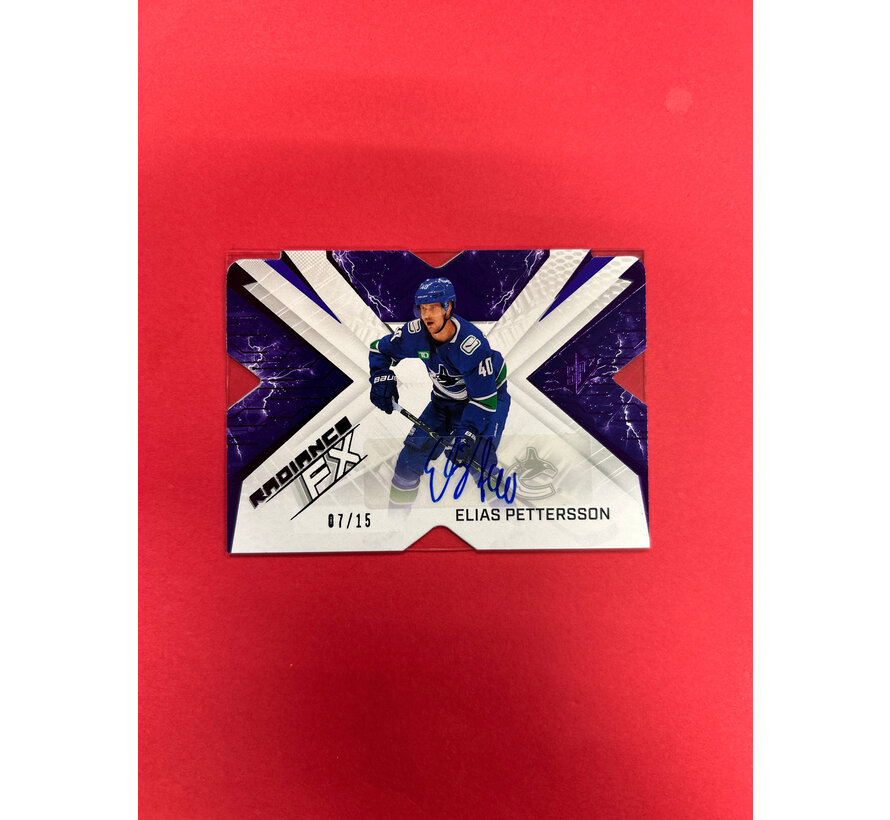 2022-23 UPPER DECK SPX ELIAS PETTERSSON RADIANCE FX AUTOGRAPH PURPLE /15
