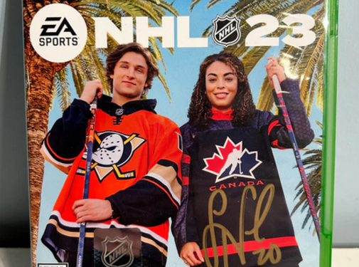 PREMIUM AUTOGRAPHS Sarah Nurse Team Canada Autographed Xbox Series X NHL 23 Case WITH SIGNED CD