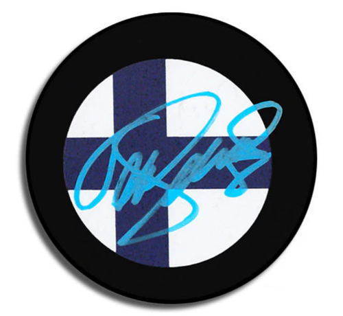 PREMIUM AUTOGRAPHS Teemu Selanne International Team Finland Signed Puck