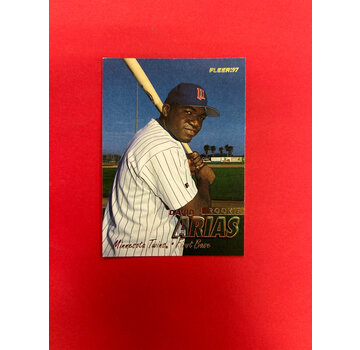 FLEER 1997 FLEER ULTRA DAVID "ARIAS" ORTIZ ROOKIE CARD