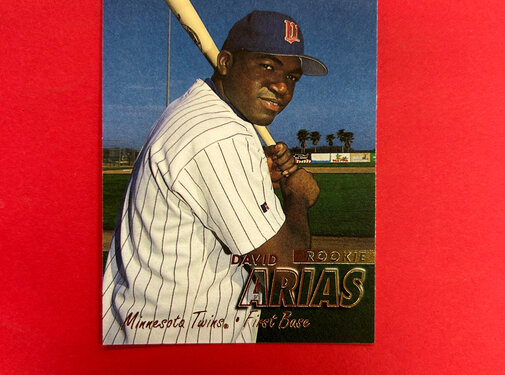 FLEER 1997 FLEER ULTRA DAVID "ARIAS" ORTIZ ROOKIE CARD
