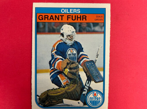 O-PEE-CHEE 1982-83 O-PEE-CHEE GRANT FUHR ROOKIE CARD